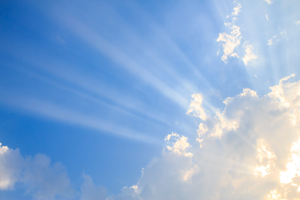 大阪府の住まいを守るICHIWAが教える外壁塗装と艶有りの深い関係