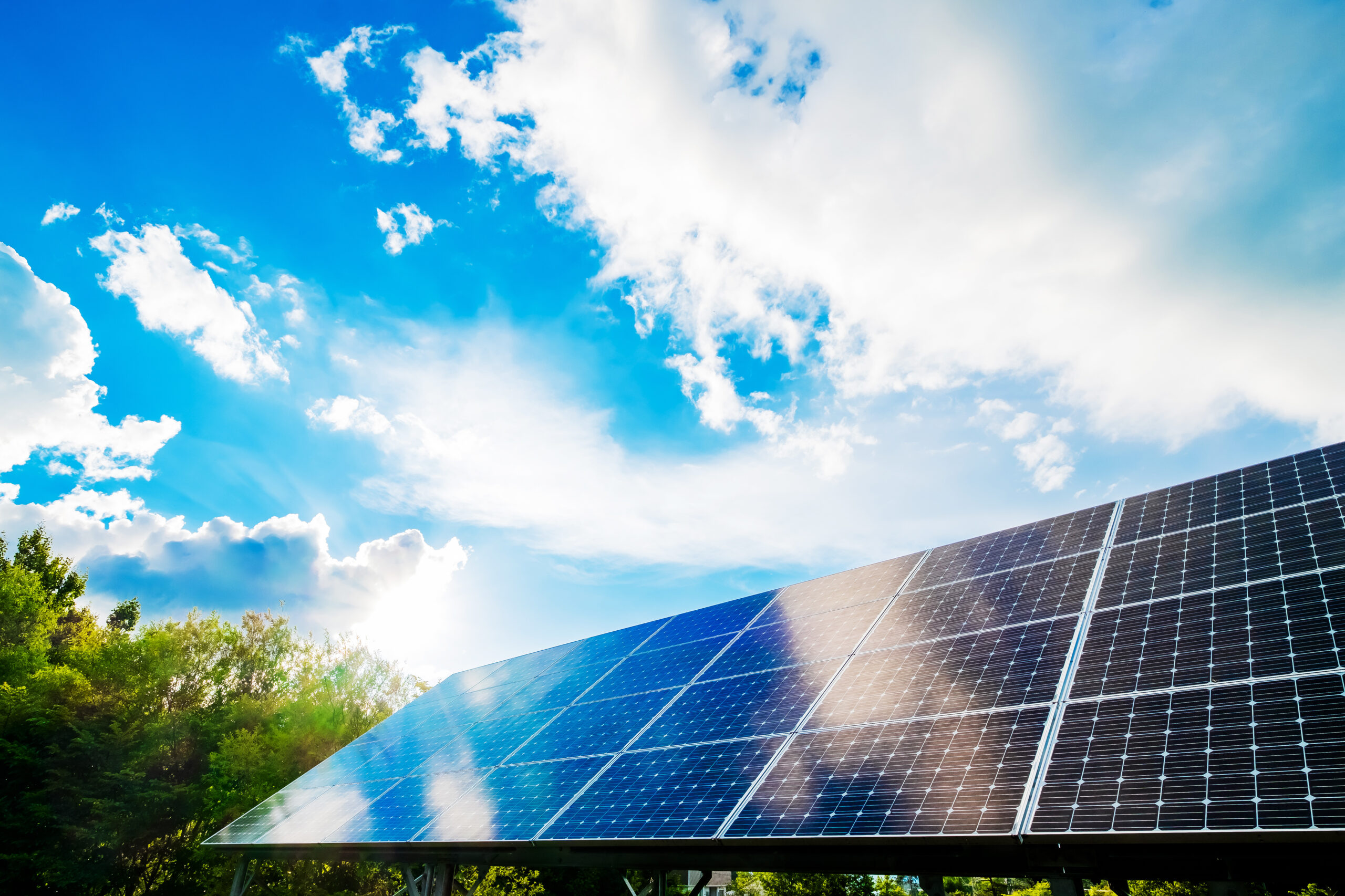 大阪府で太陽光メンテナンス・リフォームならICHIWAへ！一生のお付き合いを叶える専門技術